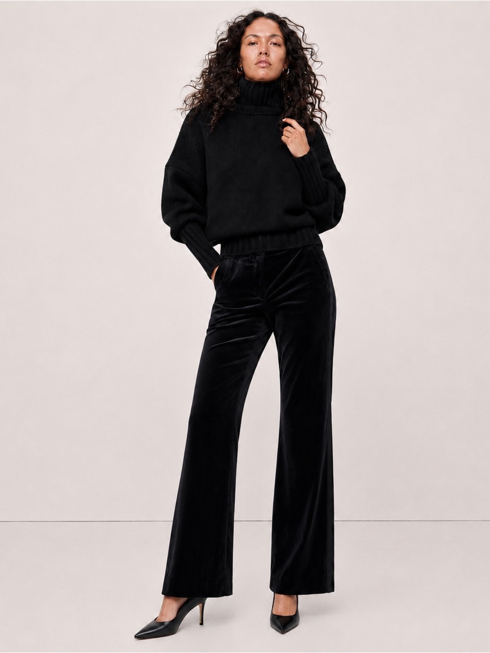 Banana Republic Martin Fit Black Velvet Tuxedo Stripe Pants Size 2 NWT